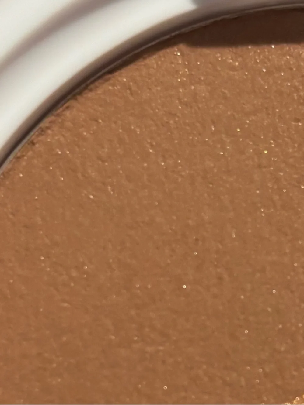 OFRA California Dream Triangle Makeup Compact